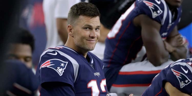 Here's What Tom Brady Text To His College Equipment Manager After ...