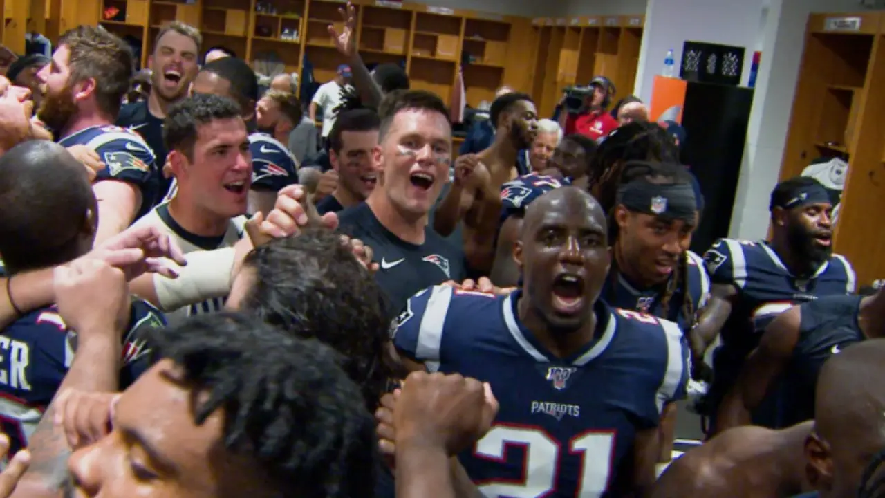 Watch Patriots Locker Room Celebration After Dominant Win Over Dolphins The Ball Zone