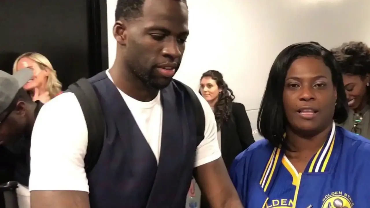 Draymond Green's Mom Suffering Through Warriors' Mediocrity Sort of Says it  All - The Ball Zone
