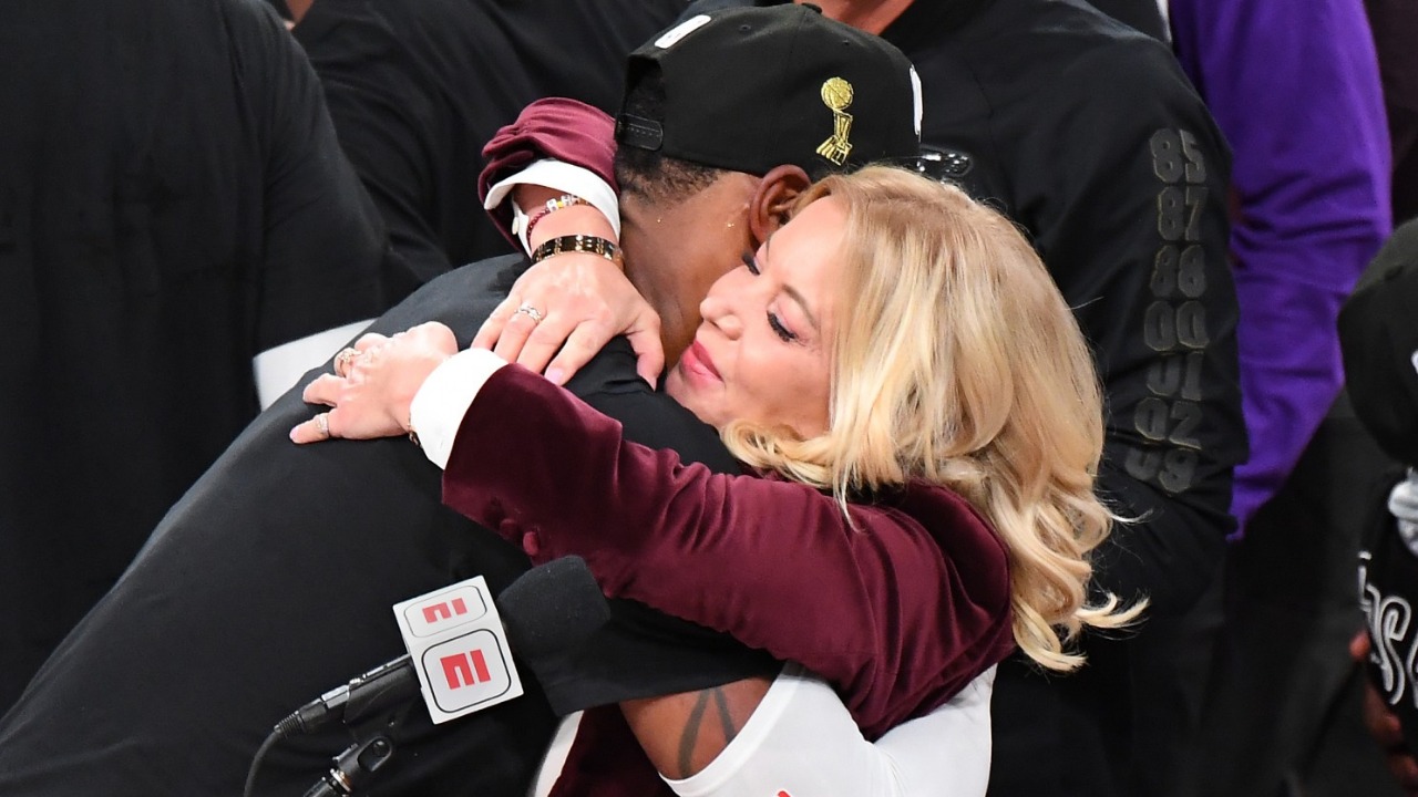 Jeanie Buss Reveals Why She Thinks LeBron James Could Lead Lakers for &apos...